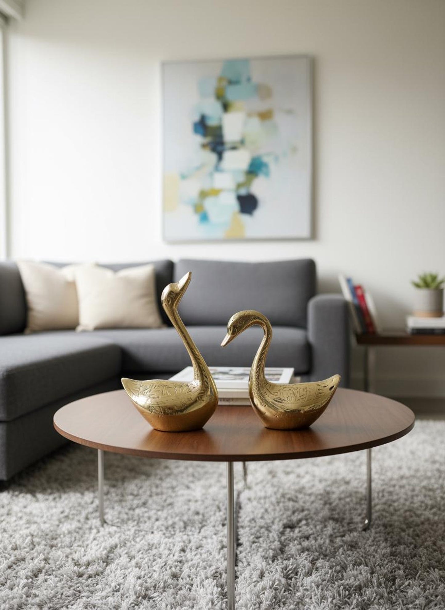 Handcrafted Brass Swan Pair – Gold Decorative Sculptures for Home & Office